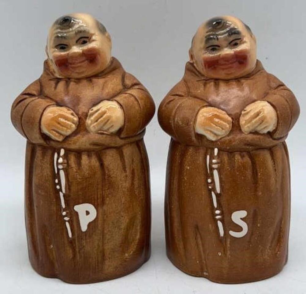 Vintage Twin Winton Monks Salt, Pepper Shakers, 1960s from California, Ceramic